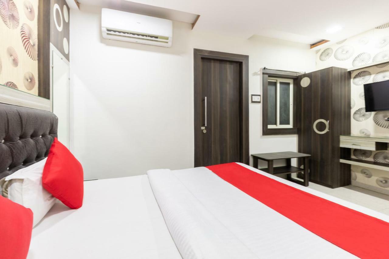 Oyo 45301 Hotel Om Palace Sāgar Exterior photo